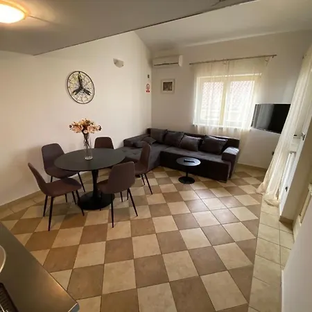 Andela * Petrčane