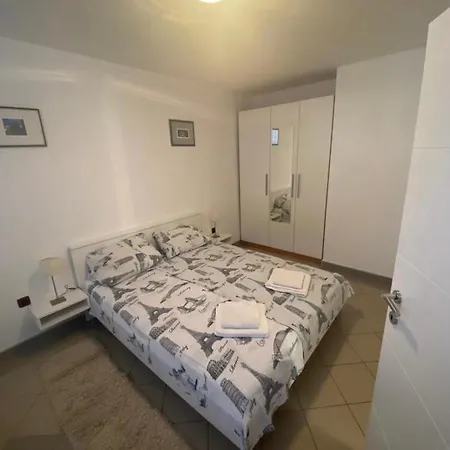 Apartment Andela *