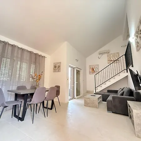Andela Apartment
